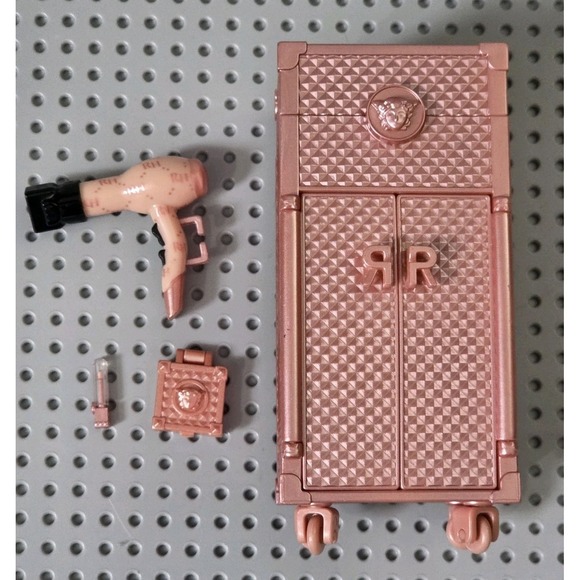 MGA Entertainment Other - Rainbow High Vision Divas Sabrina St Cloud Rolling Vanity Case Accessories